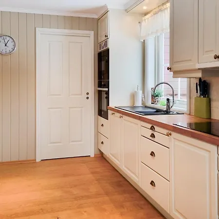 Ferienhaus 4 Bedroom Awesome In