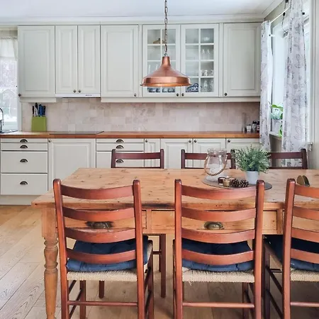 Ferienhaus 4 Bedroom Awesome In *